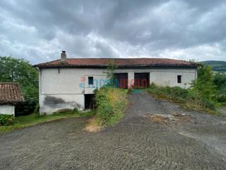 Casa  Altzaga sakabanatua. Caserío rezola en venta en altzaga goierri, gipuzkoa
