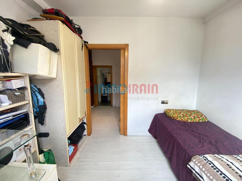 Foto f2400898-8b8a-4e54-a620-3cd887557480. Piso planta baja arana kalea, ideal para inversores en Beasain