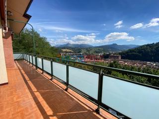 Appartement  Doctor fleming kalea. Vivienda con gran balcn, garaje doble y desvn en doctor flemin