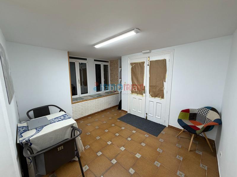 Foto 26ce3fa7-084e-4018-819d-138c855a02ef. Local commercial dans Zegama