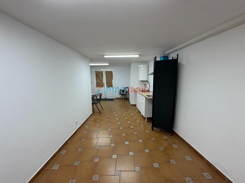 Foto 97221adc-a047-4144-8334-bbae87ff4873. Local commercial dans Zegama