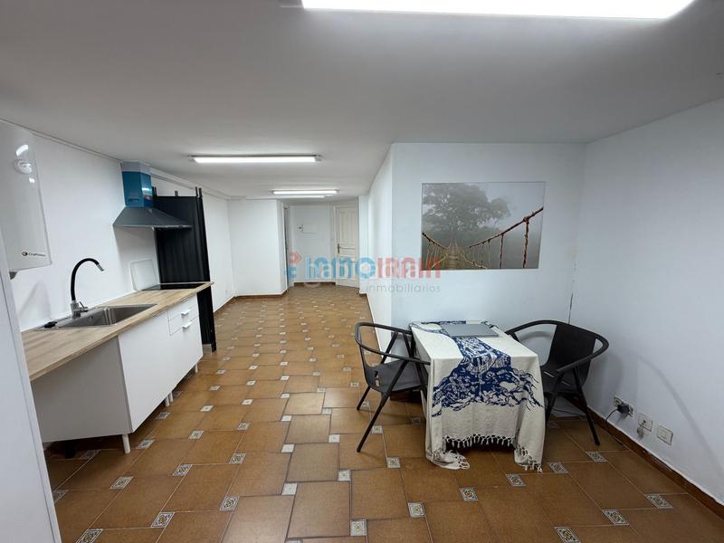 Foto d82abd67-a38b-46fb-bad5-8550abeeab31. Local commercial dans Zegama