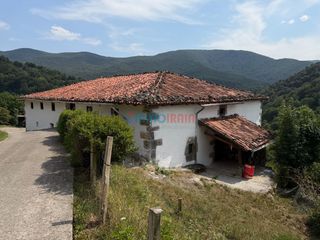 Maison  Aia auzoa. Espectacular caserío independiente en ataun  vistas panorámicas,