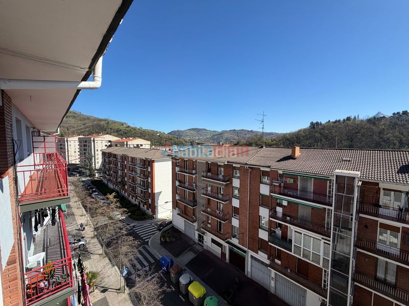 Foto 0ce2d21e-927d-41a0-8800-b20c6d0c07d6. Pis a Beasain