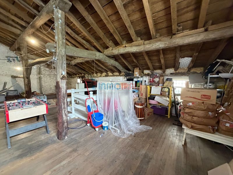 Foto 43f57867-b31d-4c81-b546-3f1c5af3d20e. Casa amb calefacció piscina a Ataun