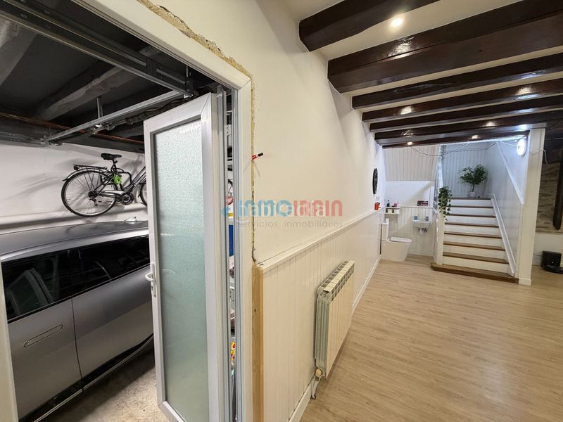 Foto 641b9f29-4d31-42d3-a70c-8aa606669a70. Casa amb calefacció piscina a Ataun