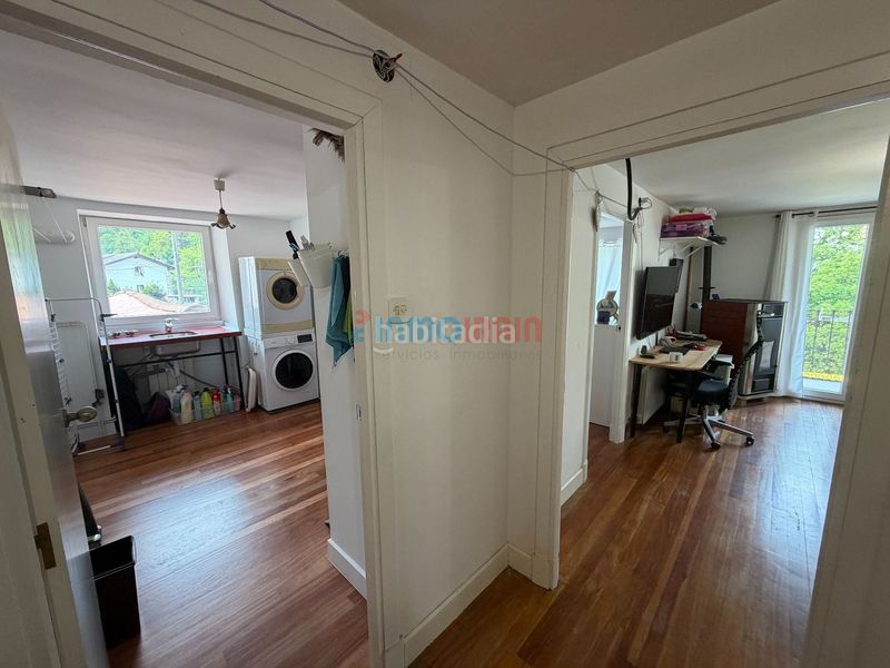 Foto df620575-c36c-4f5f-8005-7e1ae15e9447. Casa amb calefacció piscina a Ataun