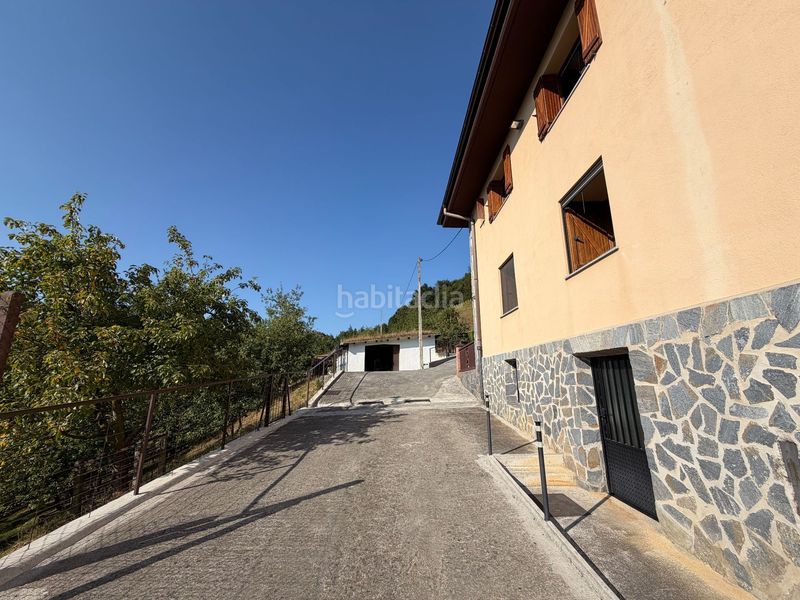 Foto af6a197e-a7c7-44bd-a6b6-c630e7dd1291. Casa amb calefacció a Zaldibia