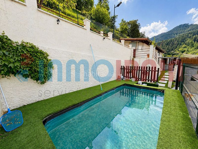 Foto 5210af07-3b5a-4a5c-9d5c-06e123da5b83. Casa amb calefacció piscina a Ataun