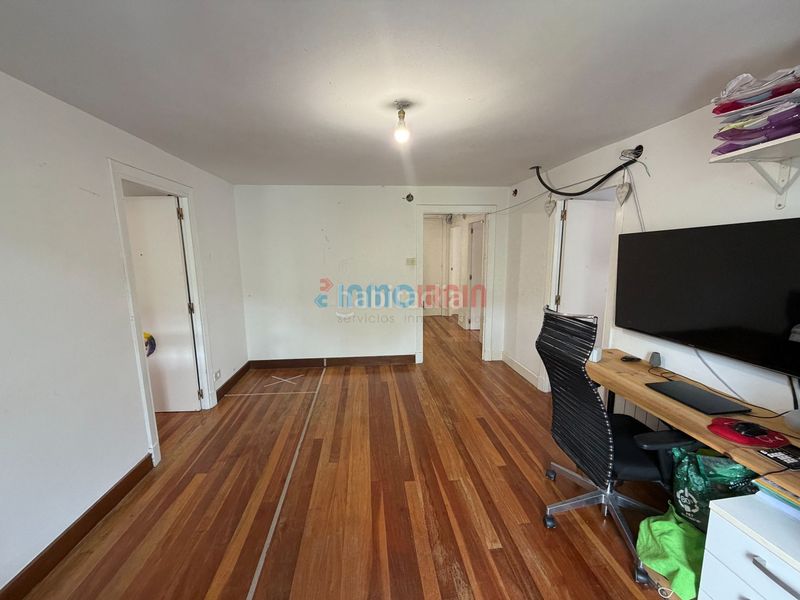 Foto c8315830-c4c1-4e13-a914-05bb80082789. Casa amb calefacció piscina a Ataun