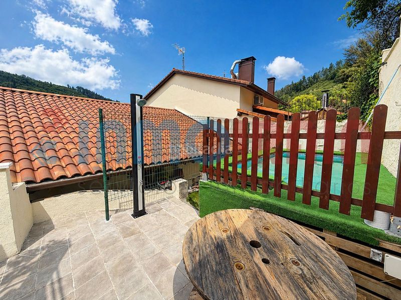 Foto f5456ca6-df50-4861-85a0-d94e43e7b927. Casa amb calefacció piscina a Ataun