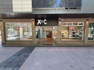 Lloguer Local Comercial  Nafarroa etorbidea. Local comercial con grandes escaparates en alquiler en beasain