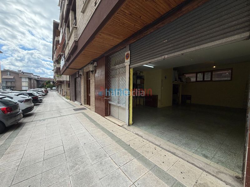 Foto 1ea6689a-7d2e-4e5a-84bb-2f10d9af8a12. Local comercial a Beasain