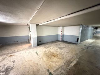 Lloguer Aparcament cotxe  Nafarroa etorbidea