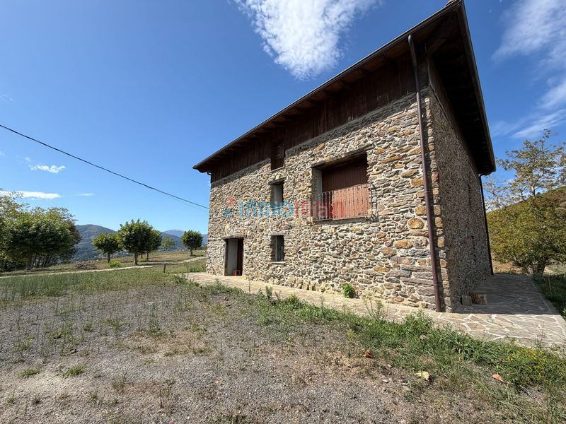 Foto 418308df-e1ff-41d3-bbec-f83d39802ce6. Casa a Idiazabal