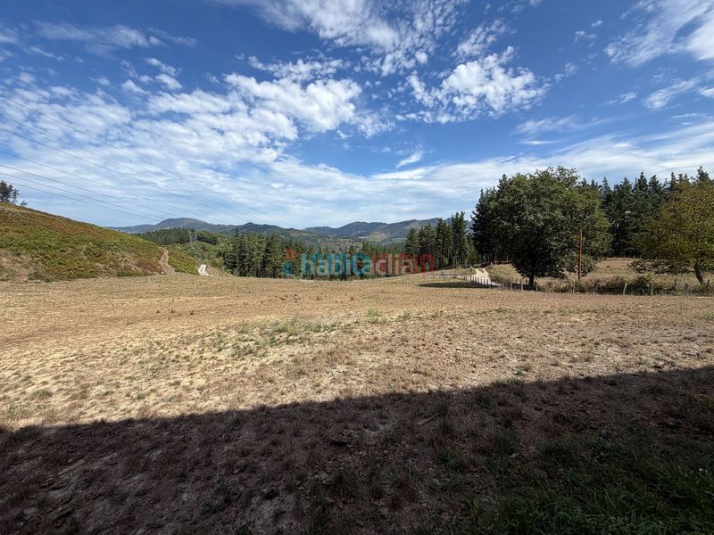 Foto f4296244-9568-4fd1-bbe5-1a5c868cc3b3. Casa a Idiazabal