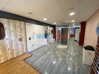 Local commercial  Nafarroa etorbidea. Local en plena avenida de navarra beasain. ideal para emprender