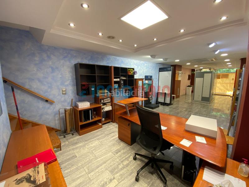 Foto 27facefb-7f11-4e1d-ae43-93090a0f5805. Local comercial local en plena avenida de navarra . ideal para emprender tu negocio en una ubicación estratégica. en Beasain