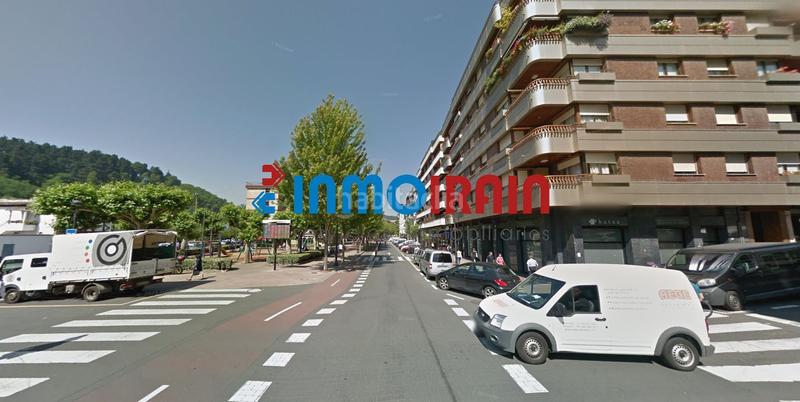 Foto 7907d17e-b88b-4aff-b836-51179e3d7d67. Local comercial local en plena avenida de navarra . ideal para emprender tu negocio en una ubicación estratégica. en Beasain