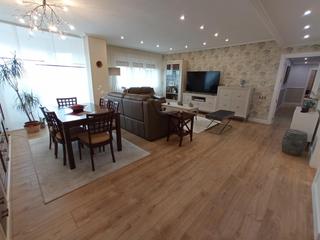 Appartement à Oeste. Impecable piso en venta en logroño, zona centro
