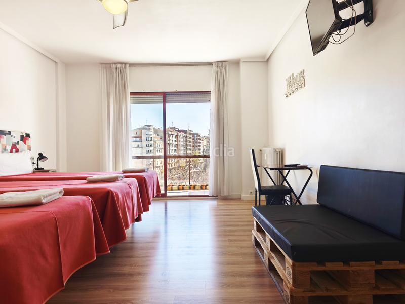 Foto 8b2bb134-31f0-409a-b04f-737ee0ce6ea9. Piso  con terraza y vistas al espolón, centro . en Logroño