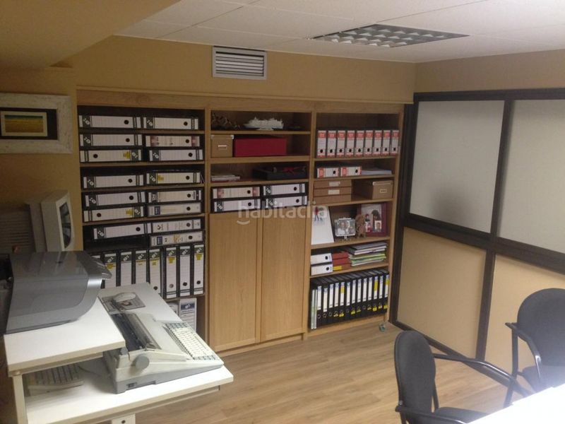 Foto ae82f692-c07a-4885-b9ff-e864668d2005. Local comercial a Oeste Logroño