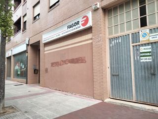 Rent Business premise  Logroño - portillejo. Garajelocal en portillejo con vado