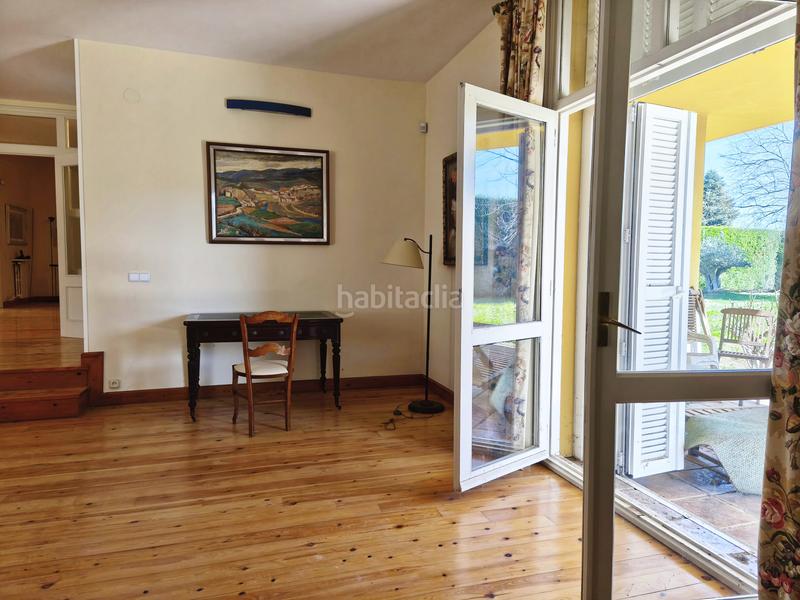 Foto 448f7a2e-6a25-42da-ae06-8309a2e14570. Maison avec chauffage parking dans Lardero