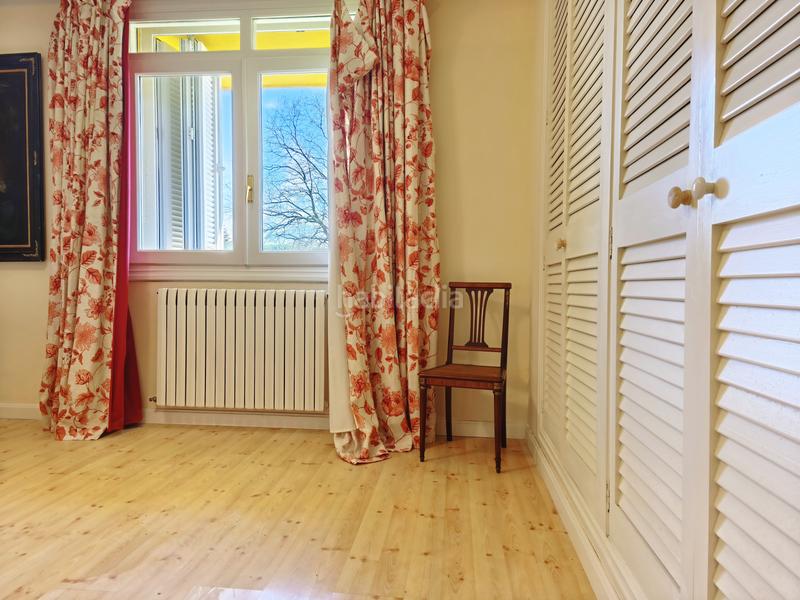 Foto 73c1f66f-fa86-4f40-beb4-fa5a95c6476c. Maison avec chauffage parking dans Lardero