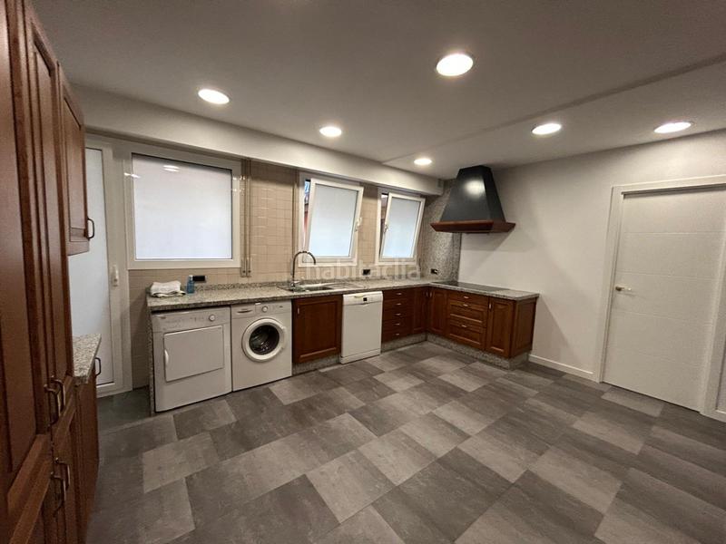 Foto 7bb1ebb4-07ff-4734-adb7-c8fb7695eb48. Lloguer pis amb calefacció aparcament a Gran Via Logroño