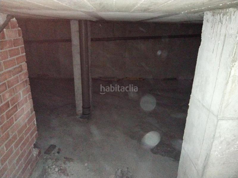 Foto 194e613d-d722-456d-9954-64b1877879b8. Alquiler local comercial local de 129 metros cuadrados en venta y alquiler. diáfano. cuenta con salida de humos. en Logroño