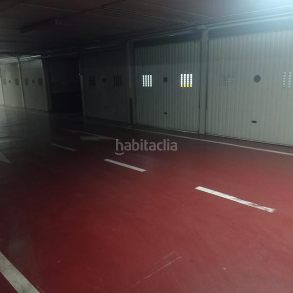 Foto d4d53457-6019-4375-a53e-b297d8a96c33. Aparcament cotxe a Gran Via Logroño