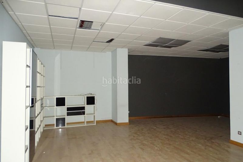 Foto a5ec283b-a006-430d-bb88-2a1a00b97237. Local comercial  en venta en Gran Via Logroño