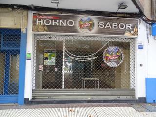 Location Local commercial  Logroño - chile. Local céntrico, con dos salidas, en perfectas condiciones.  ampl