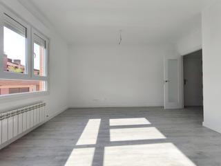 Pis a Lardero. Piso de obra nueva de 3 habitaciones en lardero