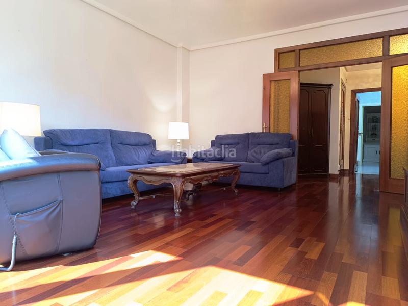 Foto 271fa5c7-1291-4fd6-91e0-2bd7a069b888. Piso  en venta en san anton, centro en Gran Via Logroño