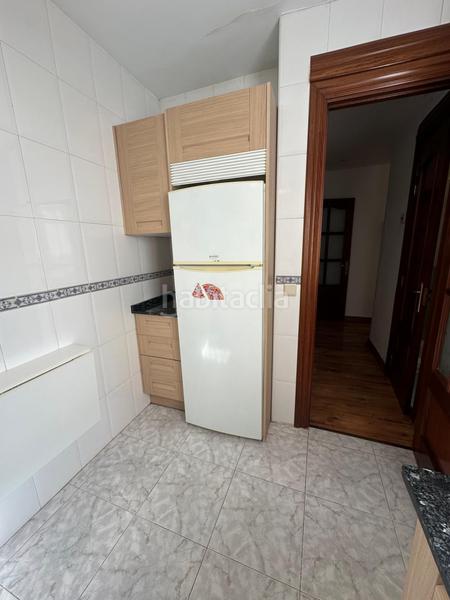Foto 7623bcfb-1e53-42d3-a62d-29a607af2075. Alquiler piso atención piso en alquiler en el corazón ! presentamos un exclusivo piso situado en la zona centro, ideal para quienes bu en Logroño