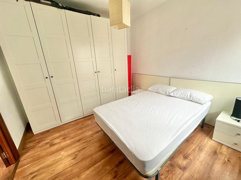 Foto 91ece44c-f01e-4f63-bd65-9b40a0d4935b. Alquiler piso atención piso en alquiler en el corazón ! presentamos un exclusivo piso situado en la zona centro, ideal para quienes bu en Logroño