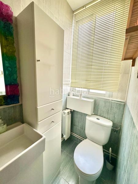 Foto c335f062-c363-43fc-847d-64249e686cb7. Alquiler piso atención piso en alquiler en el corazón ! presentamos un exclusivo piso situado en la zona centro, ideal para quienes bu en Logroño