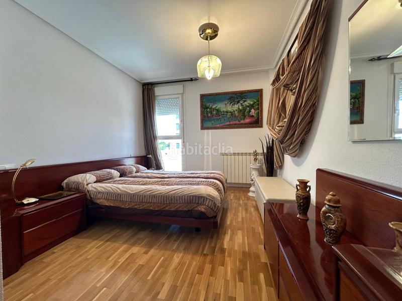 Foto c0567232-1838-42b7-b266-27d51261cd72. Location appartement avec chauffage parking piscine dans Logroño