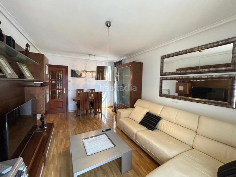 Foto d94ad481-feaa-403c-8155-42540650be97. Location appartement avec chauffage parking piscine dans Logroño