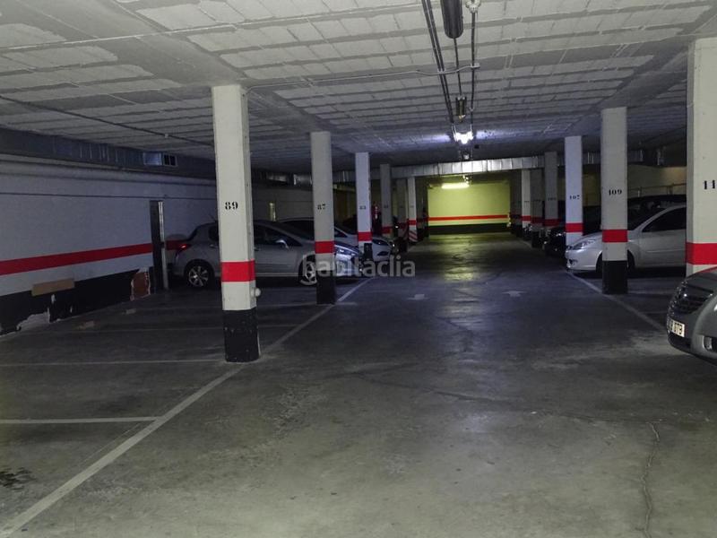 Foto 177ac15c-e5c0-4b12-b083-7b52c14574a3. Parking coche garaje en venta en zona valdegastea en Logroño