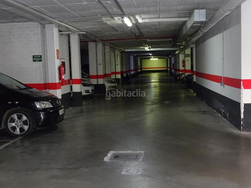 Foto ca37d9d5-0260-4873-8183-89bec6d0313f. Parking coche garaje en venta en zona valdegastea en Logroño