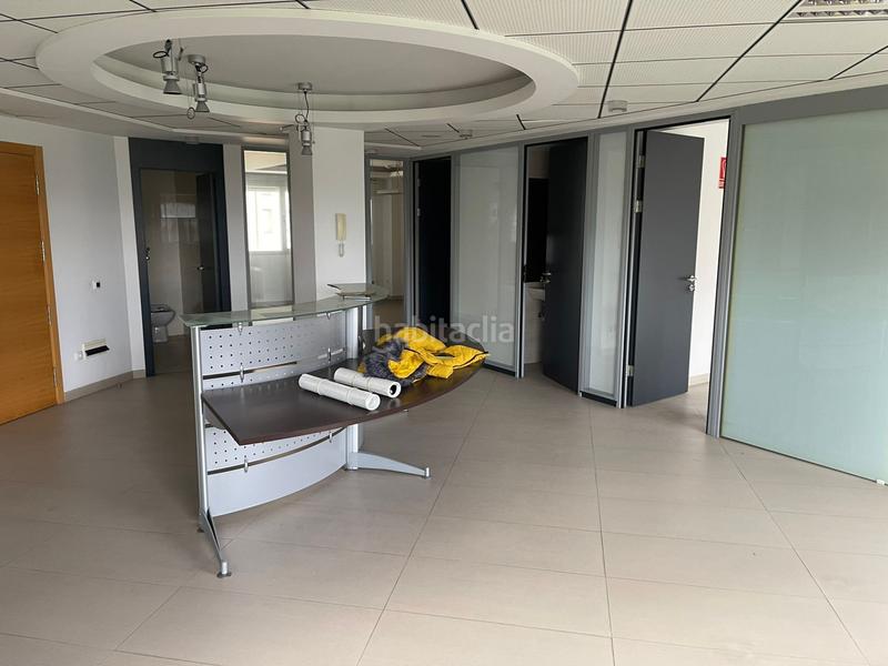 Foto 22446fae-a86a-44af-98ed-db3632702f97. Oficina excelente oficinas en Los Lirios en Los Lirios Logroño