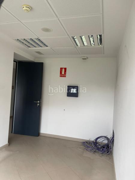 Foto 9d7cda9c-bc1f-4129-9b12-1f18e199e8d8. Oficina excelente oficinas en Los Lirios en Los Lirios Logroño