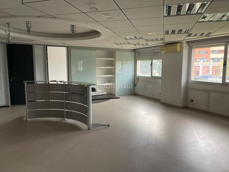 Foto ccbe674b-7b84-4108-adff-0a7f7e64fea2. Oficina excelente oficinas en Los Lirios en Los Lirios Logroño