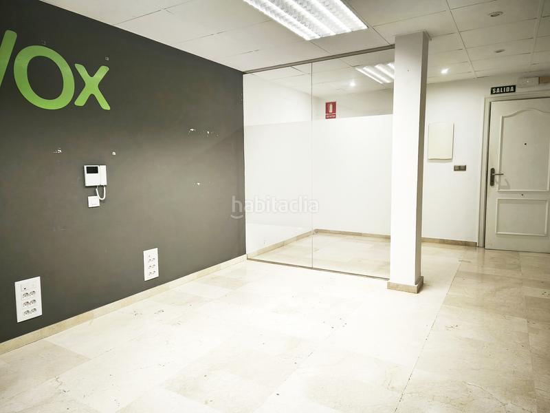 Foto 4e5830de-332d-4c93-a58b-c98596f5a928. Rent office space with heating in Gran Via Logroño