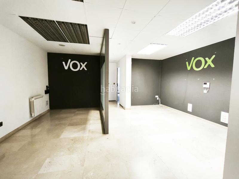 Foto 846e7997-983d-4325-acce-c87c91774de5. Rent office space with heating in Gran Via Logroño