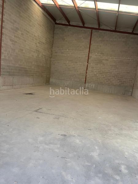 Foto 11af2450-637e-4a4c-881d-1570934fedda. Miete fabrikhalle in Oyón / Oion