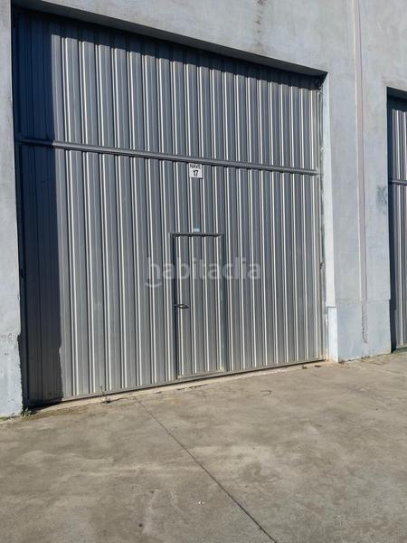 Foto fe98cc93-f462-4cb0-9400-e38703e62ce6. Miete fabrikhalle in Oyón / Oion